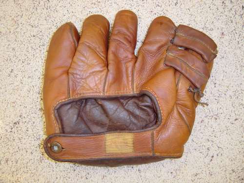 Jelly SoRelle Nokona G11 Back